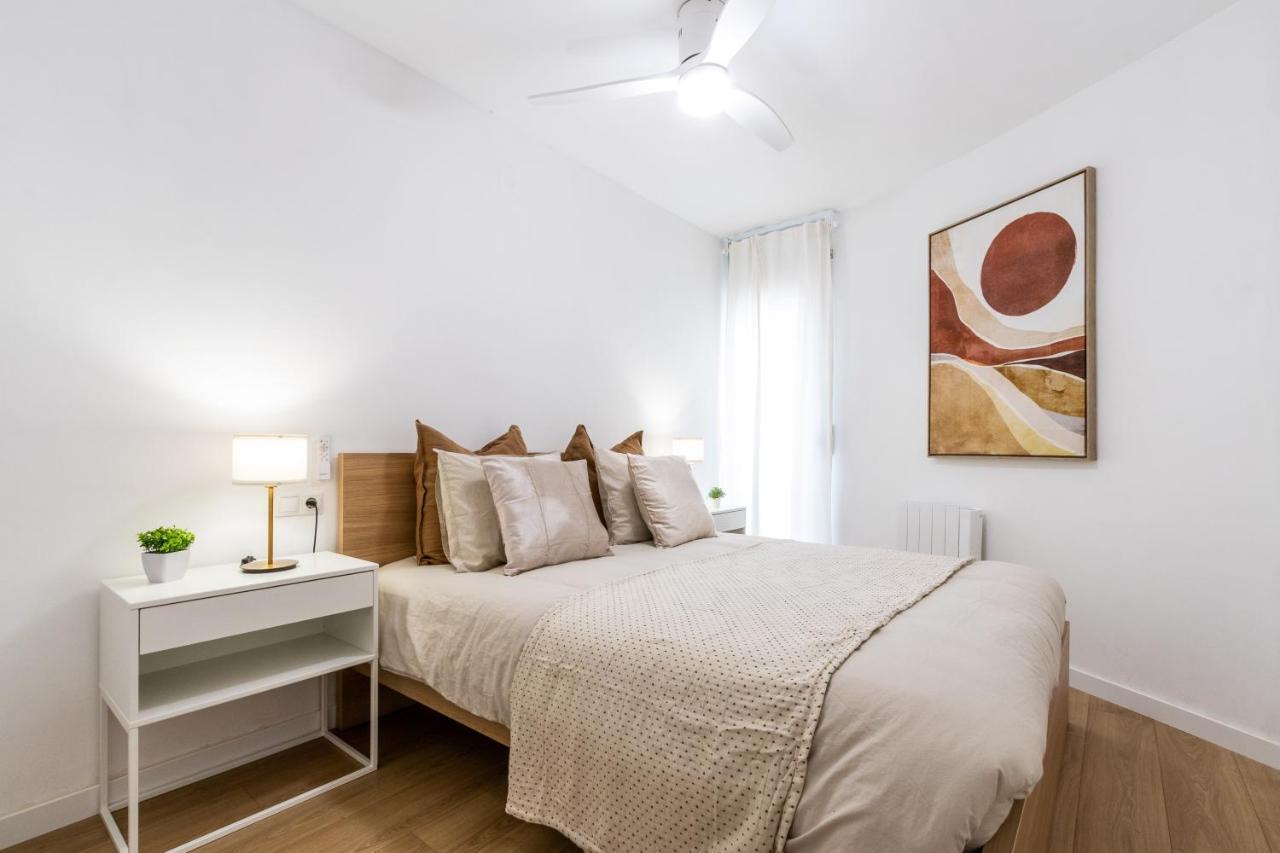Exclusive Apartments Barcelona 4 Personas Torrella تيراسا المظهر الخارجي الصورة
